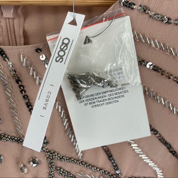 ASOS Pink Geometric Pattern Dress - Picture 7 of 15